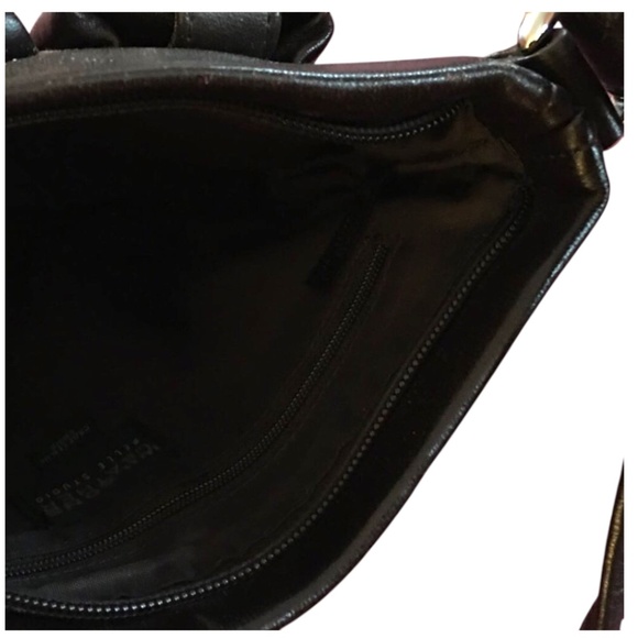 Pelle Studio Wilsons Leather Small Crossbody Bag Dark Brown Black, Front Pockets - Picture 7 of 10